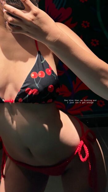 Aaomhelloo page leaked private photo uncensored HD quality