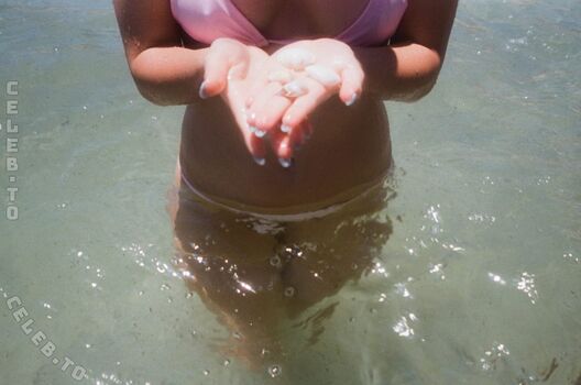 Addison rae  page leaked private photo uncensored HD quality