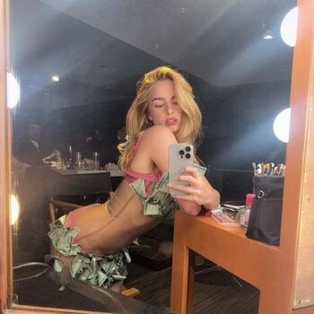 Addison rae  page leaked private photo uncensored HD quality