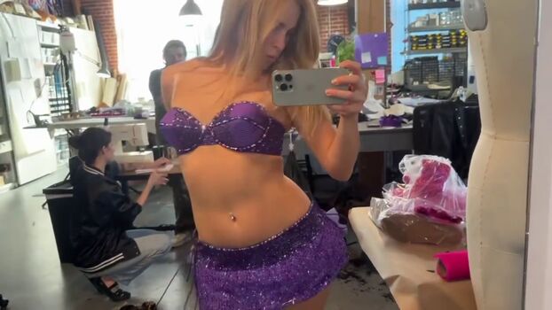 Addison rae  page leaked private photo uncensored HD quality