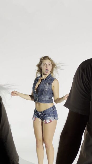 Addison rae  page leaked private photo uncensored HD quality