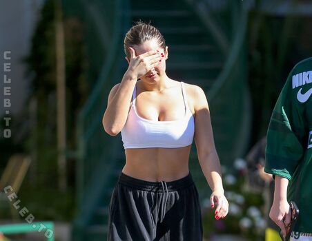 Addison rae  page leaked private photo uncensored HD quality