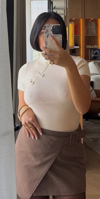 Agathe auproux  page leaked private photo uncensored HD quality