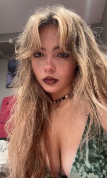 Aiiygatorz leaked private photo uncensored HD quality