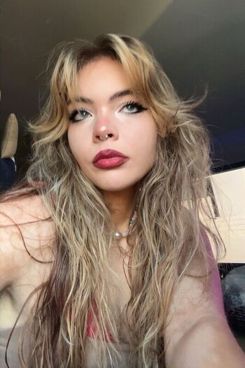 Aiiygatorz page leaked private photo uncensored HD quality