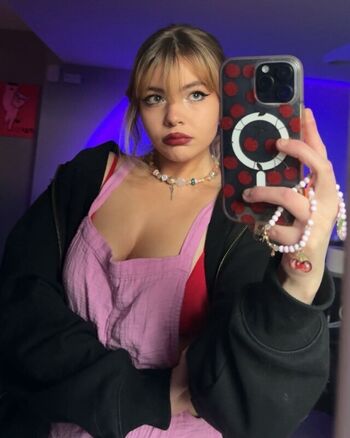 Aiiygatorz page leaked private photo uncensored HD quality