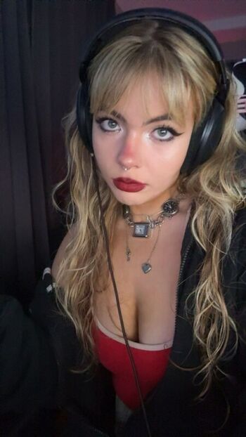 Aiiygatorz leaked private photo uncensored HD quality
