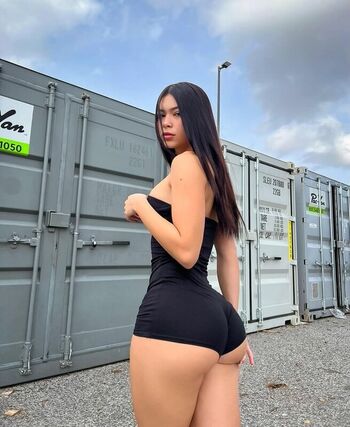 Aishah sofey  page leaked private photo uncensored HD quality