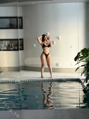 Aishah sofey  page leaked private photo uncensored HD quality
