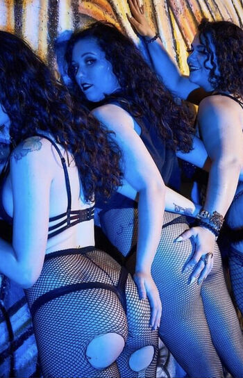 Alabaster butt page leaked private photo uncensored HD quality