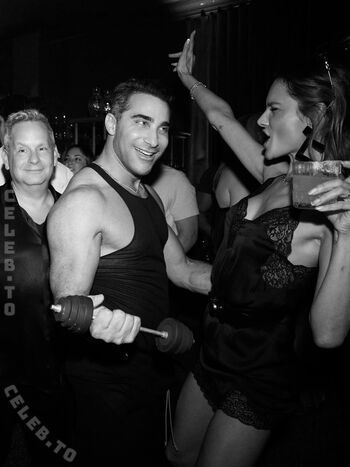 Alessandra ambrosio  page leaked private photo uncensored HD quality