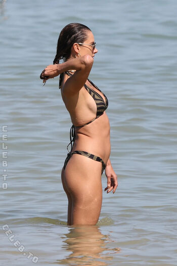 Alessandra ambrosio  page leaked private photo uncensored HD quality