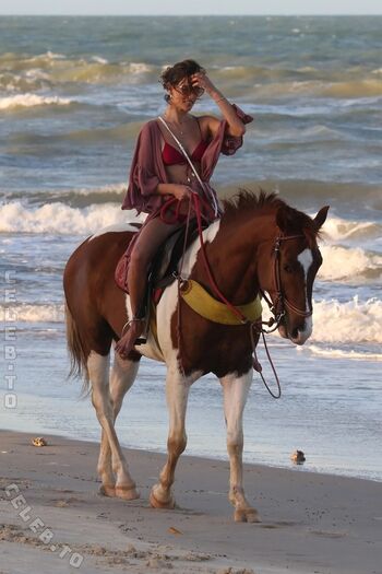 Alessandra ambrosio  page leaked private photo uncensored HD quality