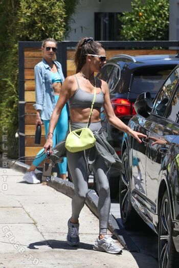 Alessandra ambrosio  page leaked private photo uncensored HD quality