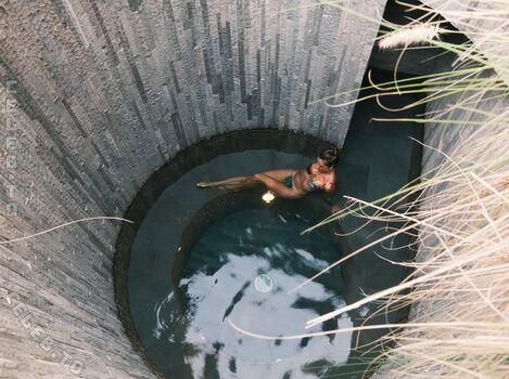 Alessandra ambrosio  page leaked private photo uncensored HD quality