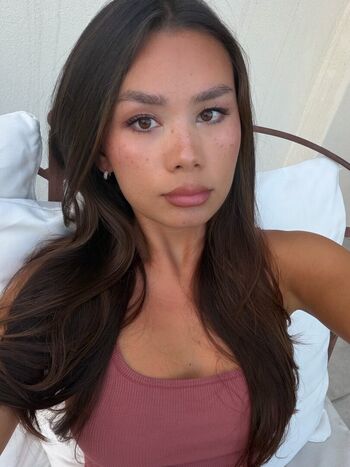 Alexandra carlsson page leaked private photo uncensored HD quality