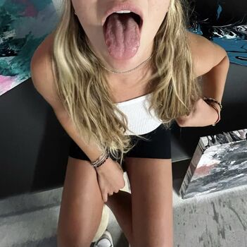 Amanda anisimova page leaked private photo uncensored HD quality