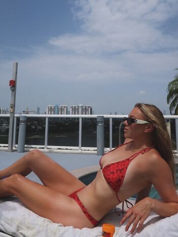 Amanda anisimova page leaked private photo uncensored HD quality