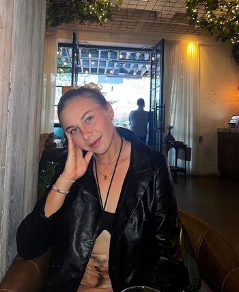 Amanda anisimova page leaked private photo uncensored HD quality