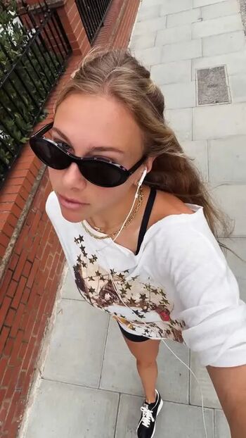 Amanda anisimova page leaked private photo uncensored HD quality