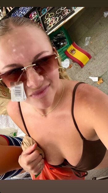 Amanda anisimova page leaked private photo uncensored HD quality
