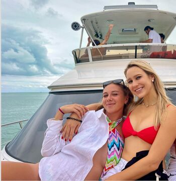 Amanda anisimova page leaked private photo uncensored HD quality