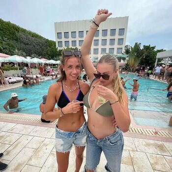 Amanda anisimova page leaked private photo uncensored HD quality