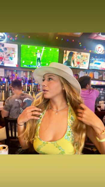 Amanda anisimova page leaked private photo uncensored HD quality