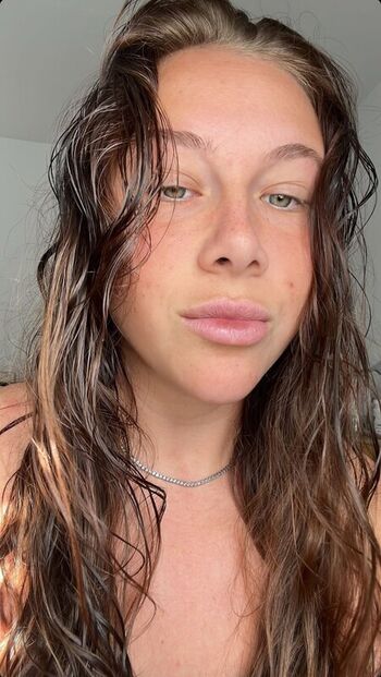 Amanda anisimova page leaked private photo uncensored HD quality