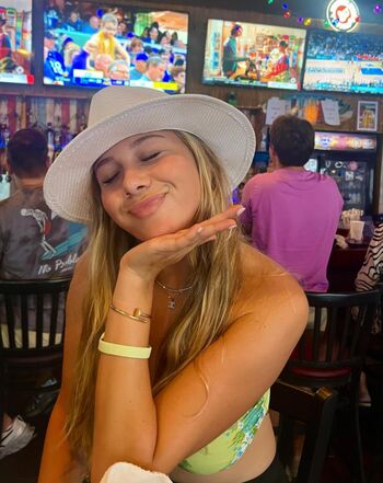 Amanda anisimova leaked private photo uncensored HD quality