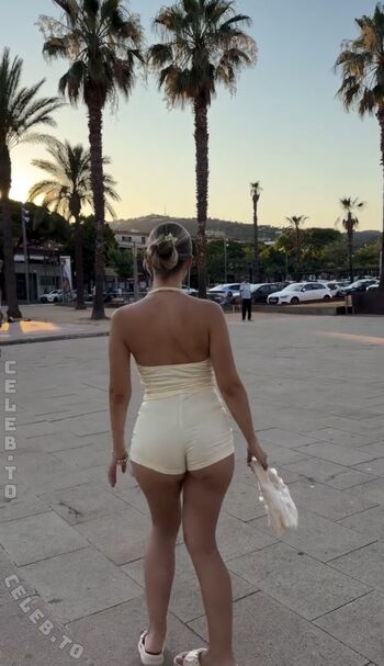 Amanda c emilia  page leaked private photo uncensored HD quality