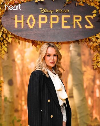 Amanda holden  page leaked private photo uncensored HD quality