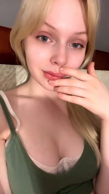 Amateur streamers page leaked private photo uncensored HD quality