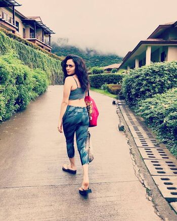 Amruta khanvilkar leaked private photo uncensored HD quality