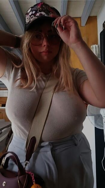 Anais leaked private photo uncensored HD quality