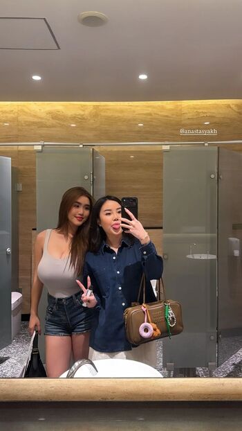 Anastasya khosasih page leaked private photo uncensored HD quality