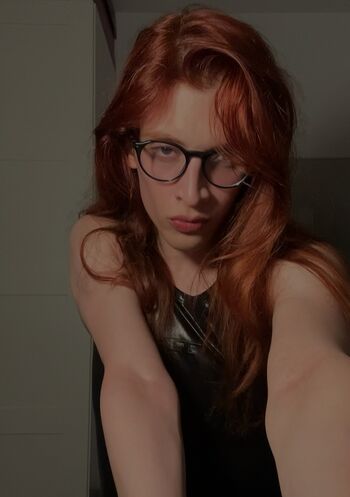 Androgynoux boy leaked private photo uncensored HD quality