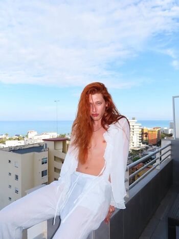 Androgynoux boy leaked private photo uncensored HD quality