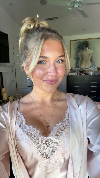 Aniela leon page leaked private photo uncensored HD quality