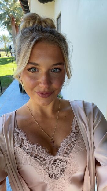 Aniela leon page leaked private photo uncensored HD quality