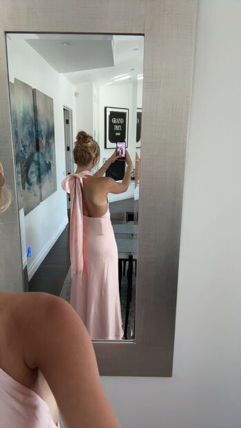 Aniela leon page leaked private photo uncensored HD quality