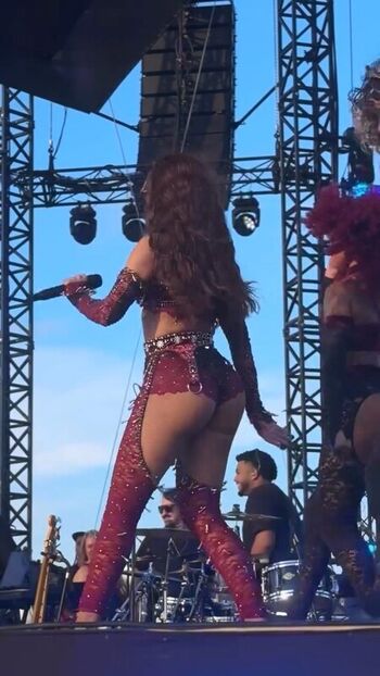 Anitta  page leaked private photo uncensored HD quality
