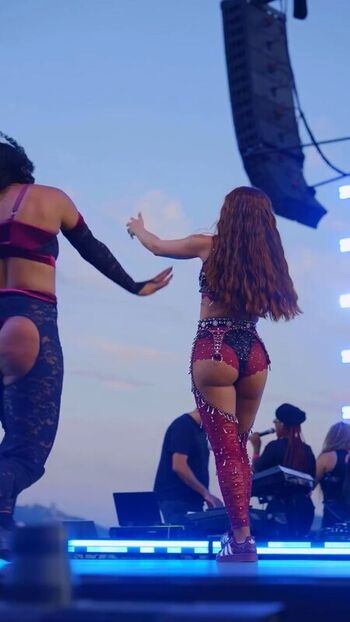 Anitta  page leaked private photo uncensored HD quality