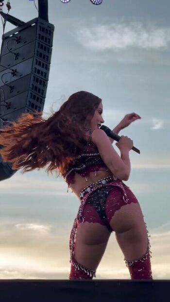 Anitta  page leaked private photo uncensored HD quality