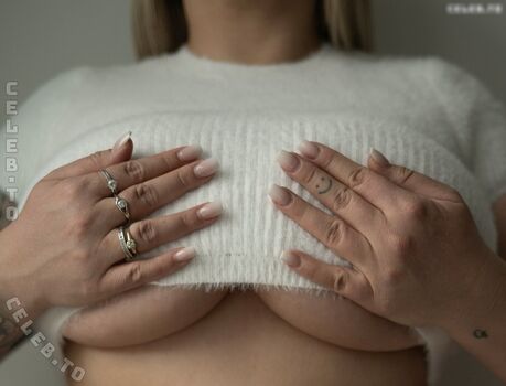 Anna schmidt  page leaked private photo uncensored HD quality