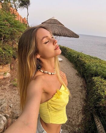 Anna stoliar leaked private photo uncensored HD quality