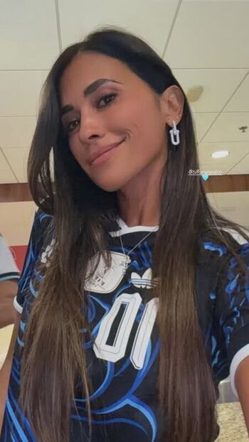 Antonela roccuzzo wifelionel messi leaked private photo uncensored HD quality