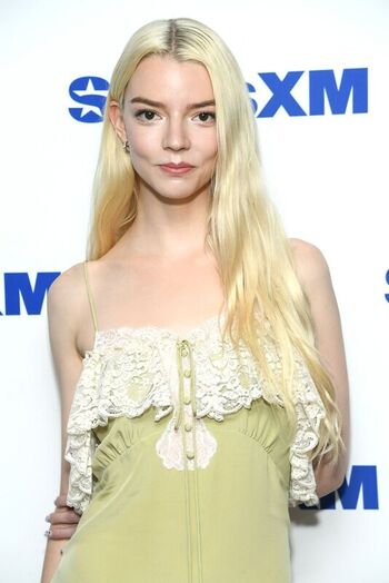 Anya taylor joy  page leaked private photo uncensored HD quality