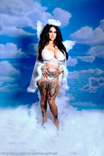Arabelleraphael leaked private photo uncensored HD quality