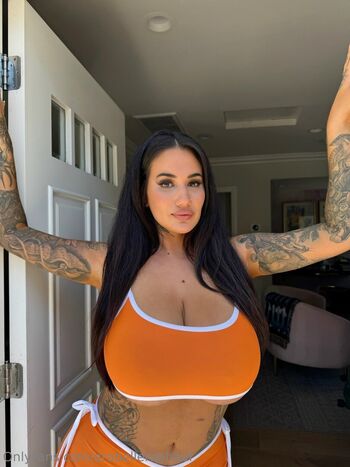 Arabelleraphael leaked private photo uncensored HD quality